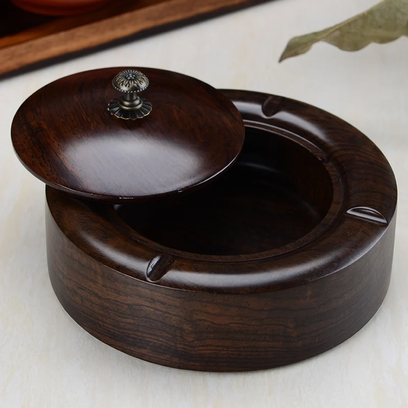 

NEWYEARNEW 1piece Retro Ashtray for Car Portable Big Size Red Sandalwood Hotel Home Ebony Ashtray Home Decoration