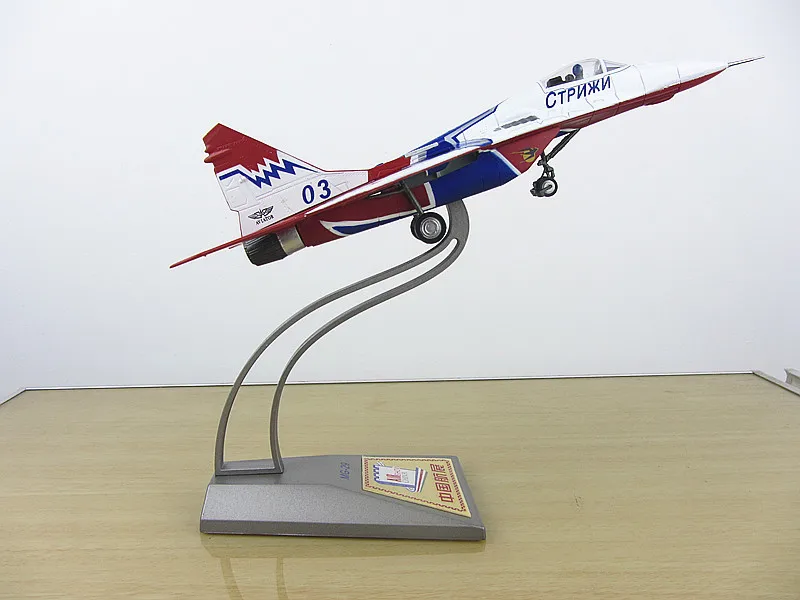 

RD 1/72 Scale Classic Air Combat Platform MIG-29 Fulcrum Swifts Aerobatic Team Fighter Diecast Metal Plane Model Toy