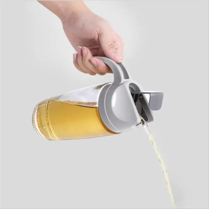 Стеклянная пластиковая бутылка автоматическая откидная прозрачная