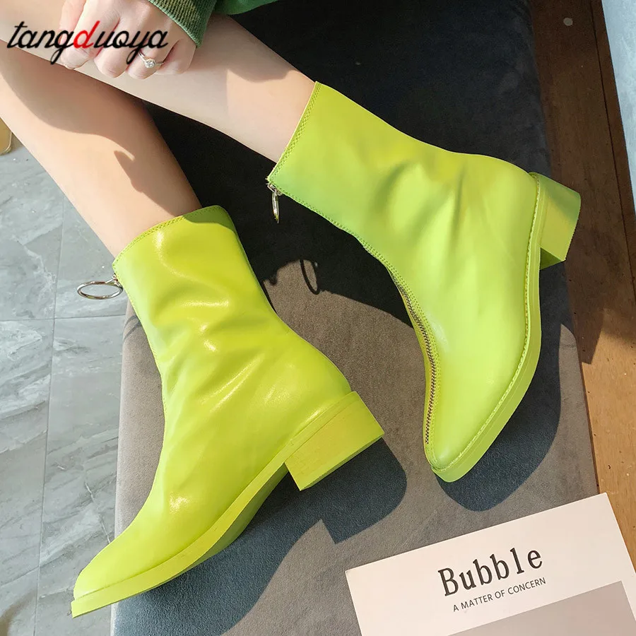 Модные женские ботинки до середины икры осенние мотоциклетные на молнии спереди