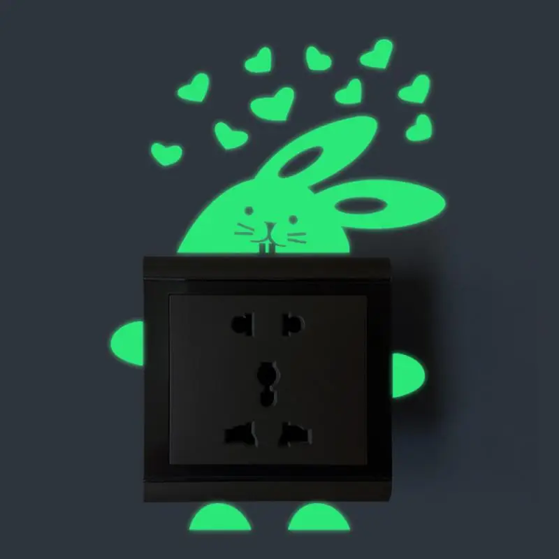 Светящиеся наклейки на стену резные с выключателем флуоресцентные Мультяшные