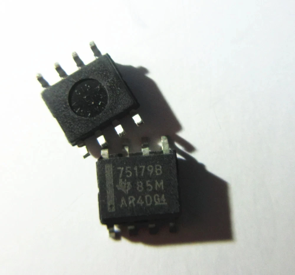 10 шт C8051F320 MST6M181VS-LF-Z1 SN75179BDR 75179B A1505S-2W EL6N136 6N136 CC1190RGVR CC1190RGVT CC1190 Оригинальный Новый 1