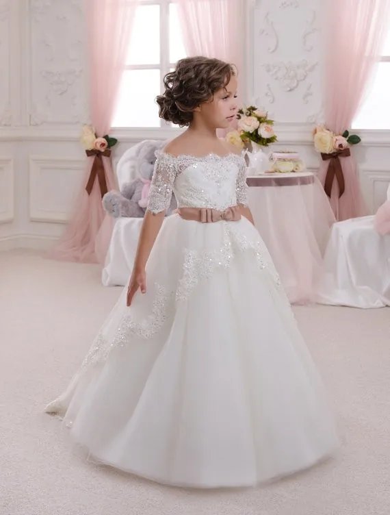 

2019 A-Line Scoop Flower Girl Dresses Sleeveless Floor-Length Embroidery Cap Sleeves Satin first communion dress for girls
