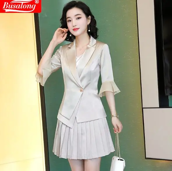 Женский офисный пиджак абрикосового цвета элегантный деловой с рукавом до локтя