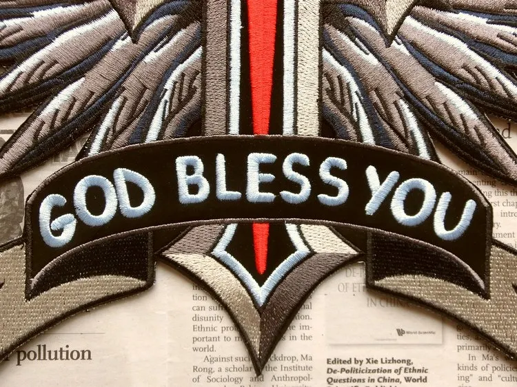 Большой тканевый значок нашивки с крестом и крыльями орла в стиле панк байкера