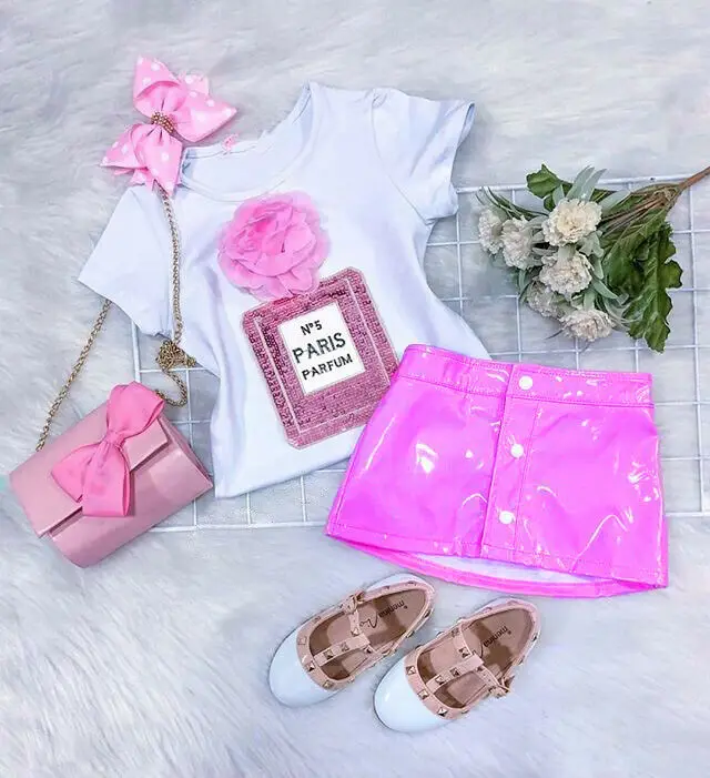 Топы с объемным цветком для маленьких девочек Футболка Кожаная юбка Комплекты