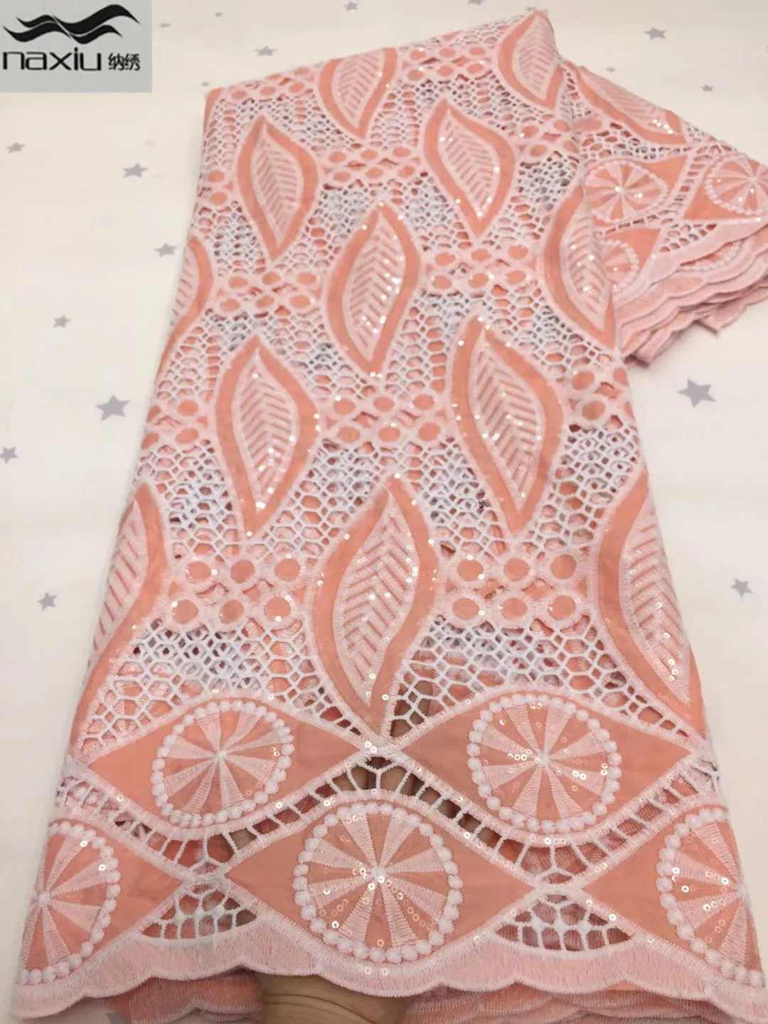 

Madison 2021 Высококачественная африканская французская вышивка блестками шнур гипюр кружевная ткань для нигерийского шитья свадебной вечерин...