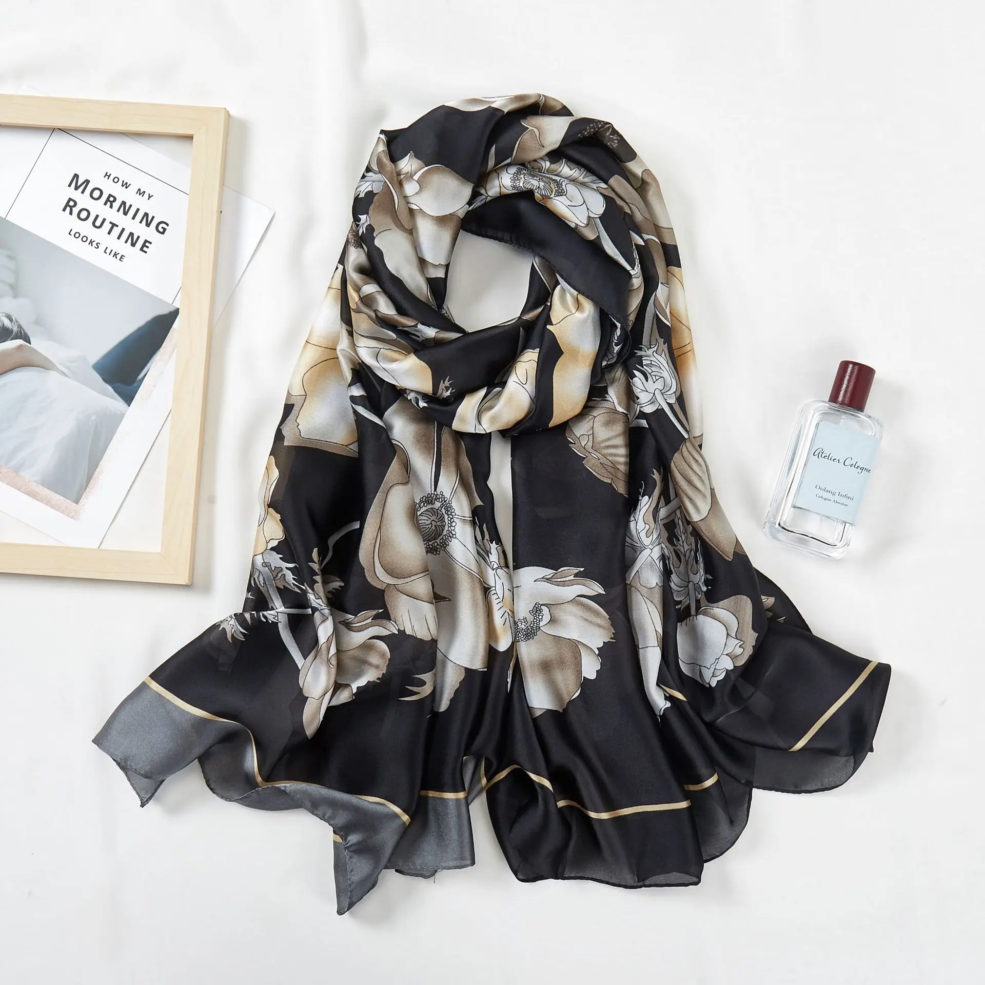 

Silk Scarf Women Shawls Wraps Fashion Small Hair Neck Hijabs Foulard Scarves Female Lady bufanda seda mujer echarpe ete soie