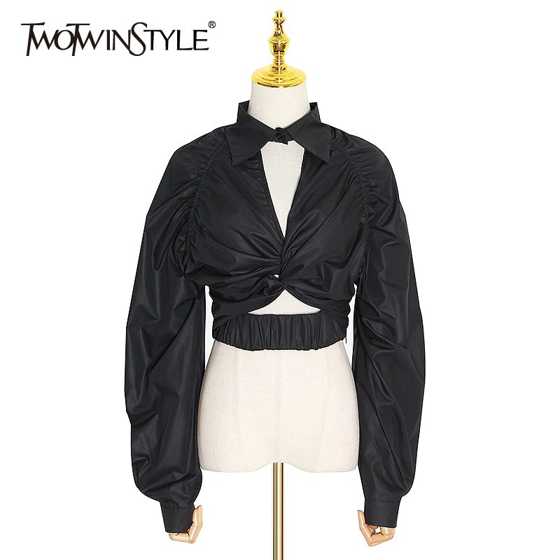 

TWOTWINSTYLE элегантные открытые Для женщин блузка с воротником с бортами Фонари с длинным рукавом Шорты, рубашка Женская мода одежда 2020 Весенняя...