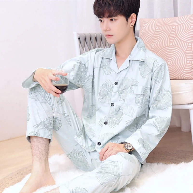 

Autumn and Winter Fashion Long-Sleeved Casual Striped Pajamas Set Men Lapel Cardigan Pajamas Men's Home Service Casual Home S