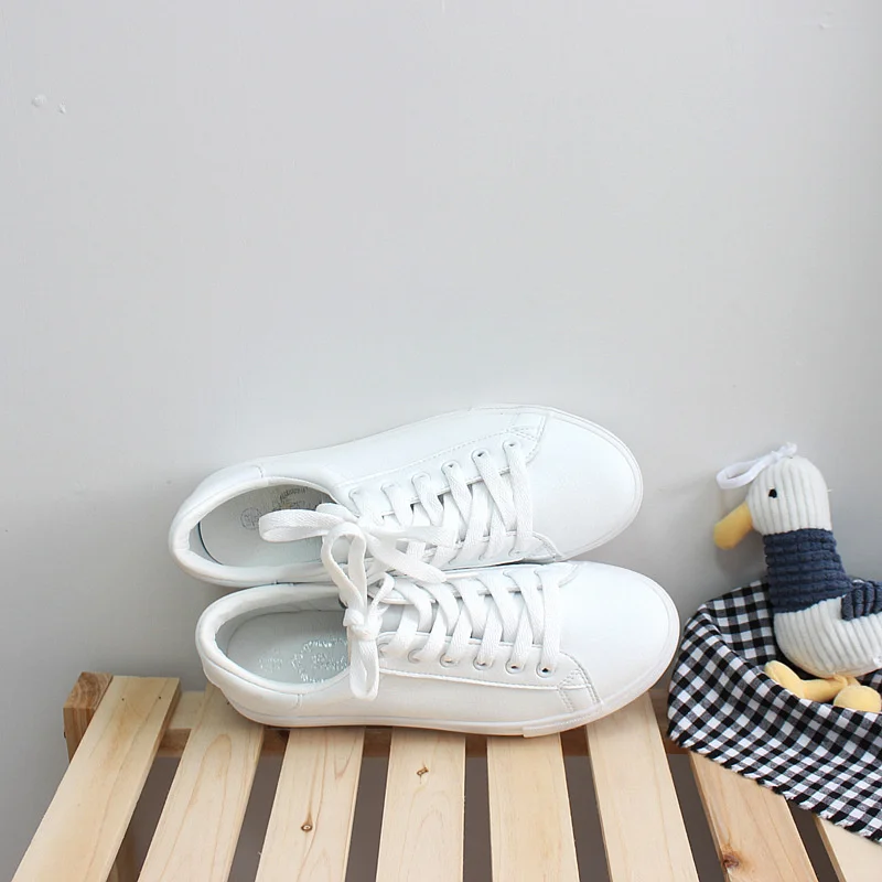 

Girls White Shoes Women's Four Seasons Simple Style Flat Bottomed White Sneakers Leather Lace Up Short Style All Match Must Have