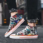 Кеды мужские с высоким берцем, Вулканизированная подошва, повседневные холщовые кроссовки в стиле аниме, модные хип-хоп