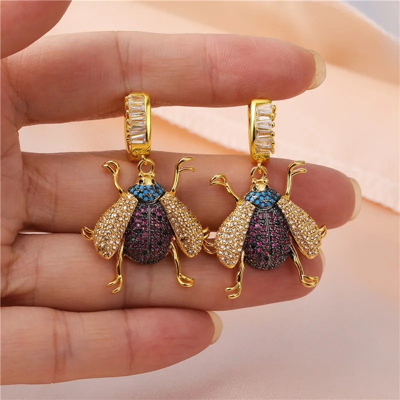 

JUWANG 2021New Luxury Stud Earrings For Women AAA Cubic Zirconia Beetle Bee Pendant Dangle Earrings DIY Jewelry Piercing Mujer