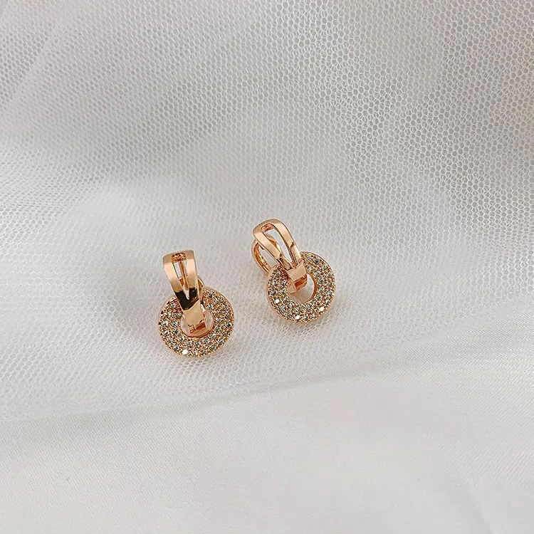 

Gaku new small temperament earrings Korean French ear jewelry micro-inlaid electroplating niche high-end women's jewelry