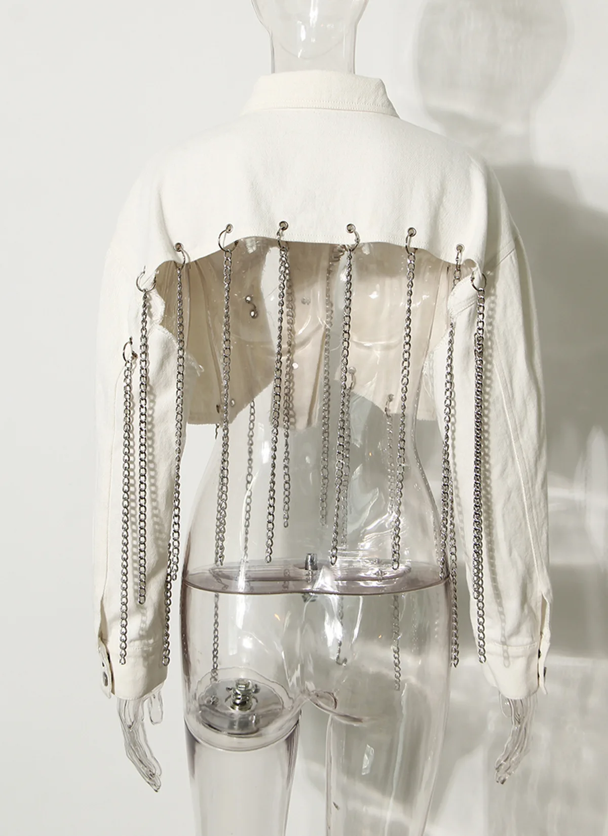 

Ladies Stylish Tassel Frayed Short Denim Outcoat With Pockets 2021 New Womens Casual Single-breasted Lapel Loose Solid Jacket