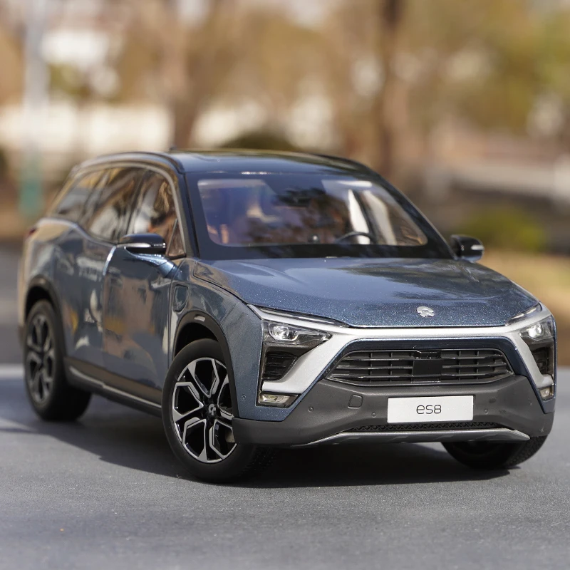 

Hot Sale 1:18 Original Nio Es8 New Energy Electric Vehicle Ar Oem Diecast Alloy Simulation Car Model for Gift ,promotion
