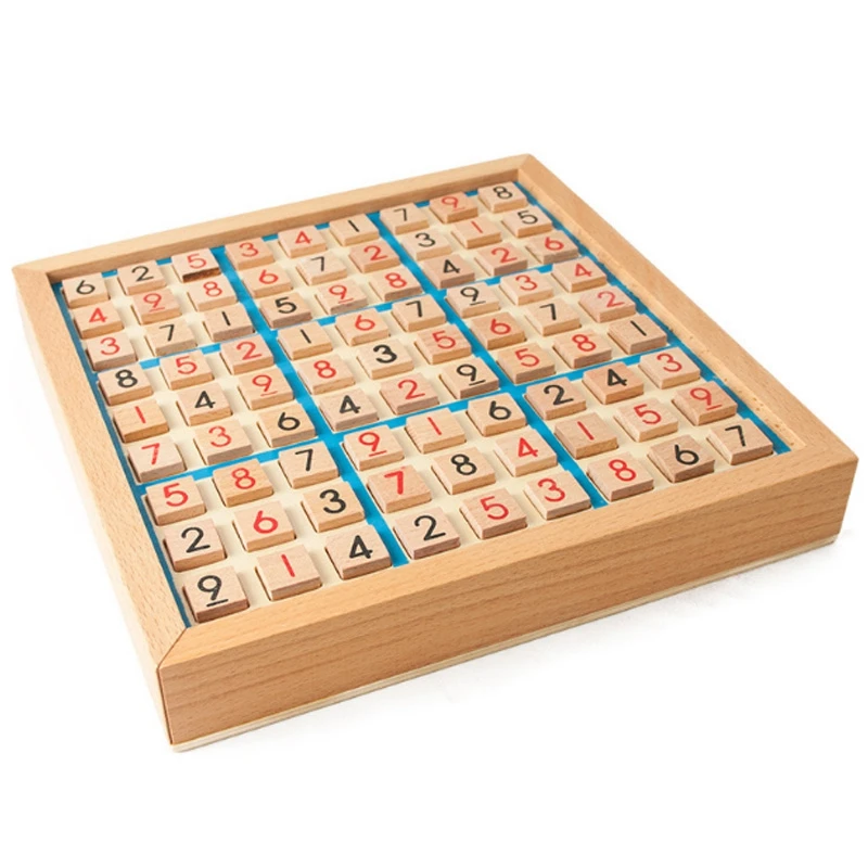 Шахматные цифры Sudoku от 1 до 9 можно положить только один раз в любую линию ряда и