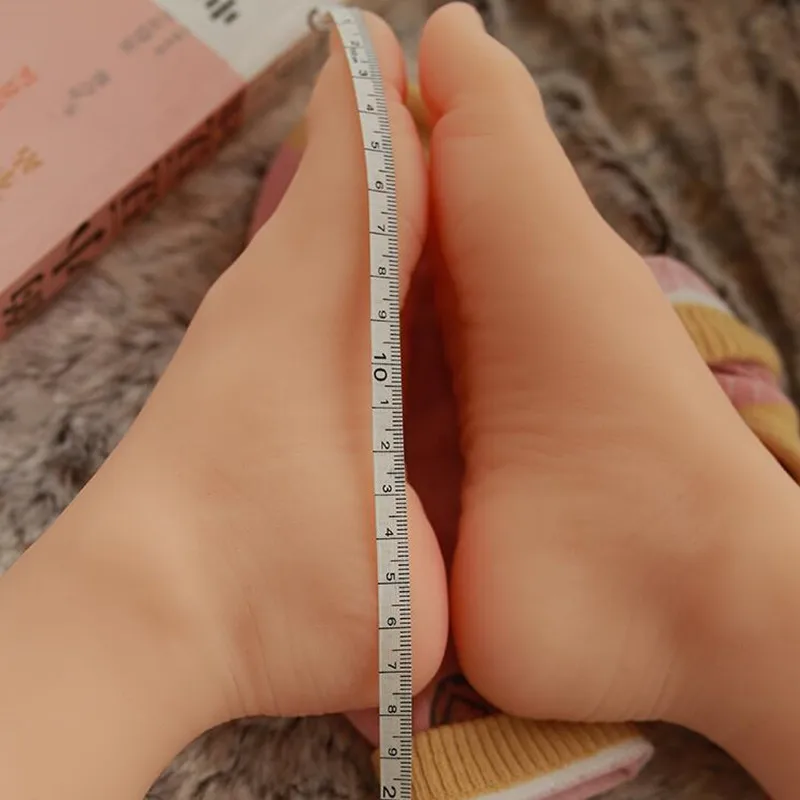 

Real 22*18cm Female Child Foot Mannequin Blood Vesse Silicone Photography Doll Silk Stockings Jewelry Soft Silica Gel 1pc D198