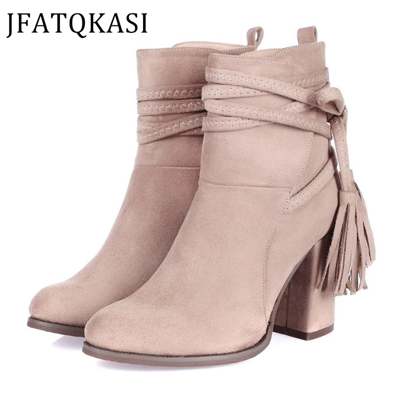 Женские ботинки теплые зимние до середины икры на высоком каблуке женские модные