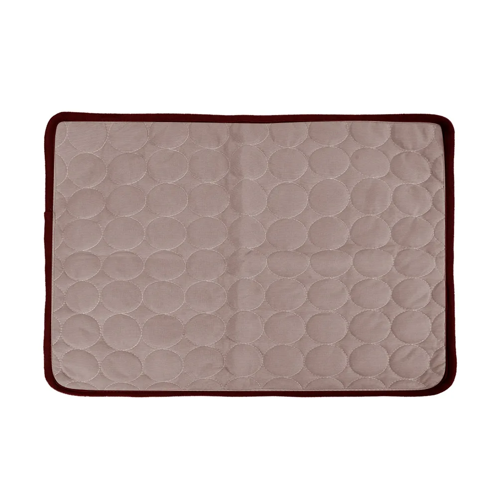 

Refreshing Carpet Pets Pet Cooling Pad Ice Cold Silk Moisture-proof Mats Portable Sofa Bed Tour Sleeping Pet Accessories Dog Mat