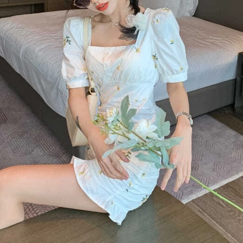 

Sexy One-piece Dress Korean Puff Sleeve Vintage Floral Dresses Females Beach Sundresses for Women Summer 2021 Lace-up Design