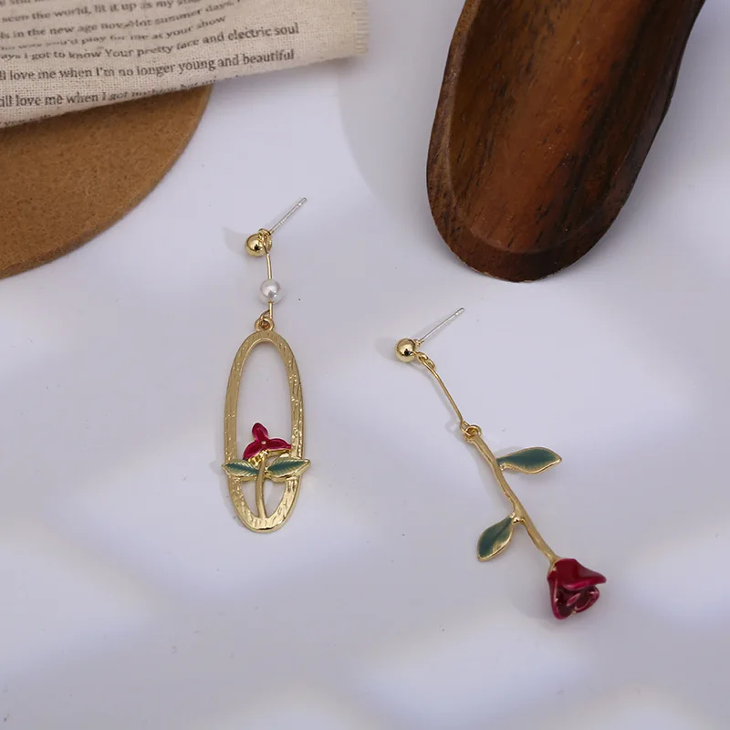 2020 французские Ретро Асимметричные Красные Белые Розовые жемчужные серьги с