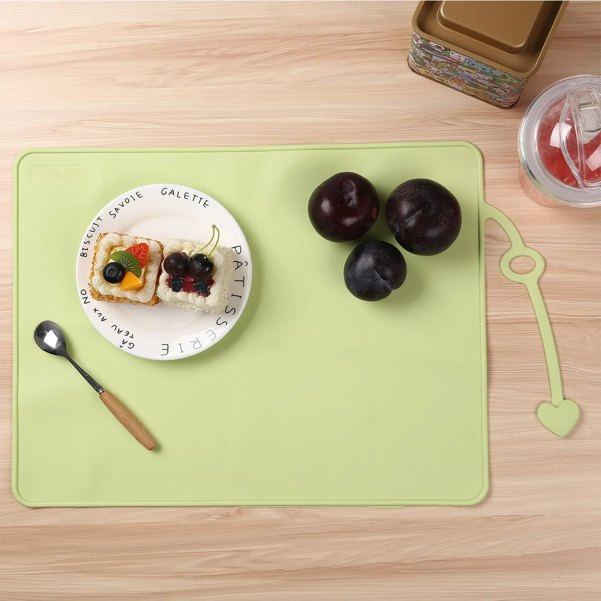 Детский термостойкий силиконовый коврик для стола нескользящий - Цена: 319,52 руб.