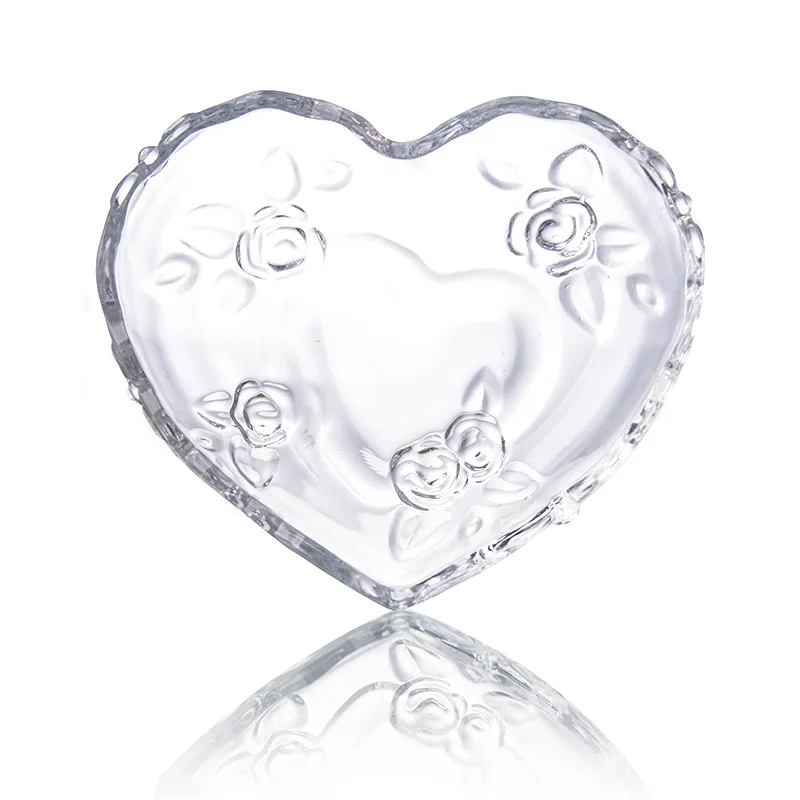 Прозрачный поднос в форме сердца розы цветочные гравировочные орехи салатовые
