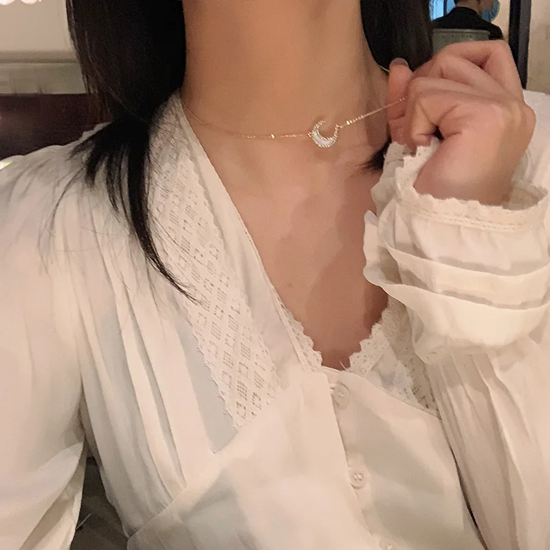

Korean Style Brilliant Moon Crystal Pendant Necklace Women Gold Color Bead Moon Crescent Choker Necklaces New Jewelry chain Gift
