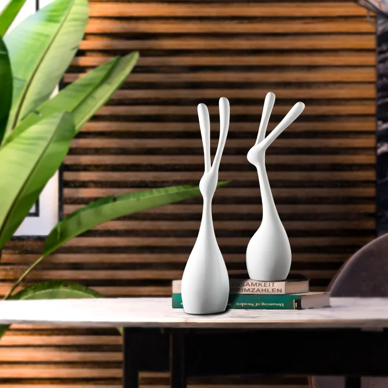 Simple modern living room porch partition matte black white simple resin crafts abstract rabbit creative ornaments home decor | Дом и сад