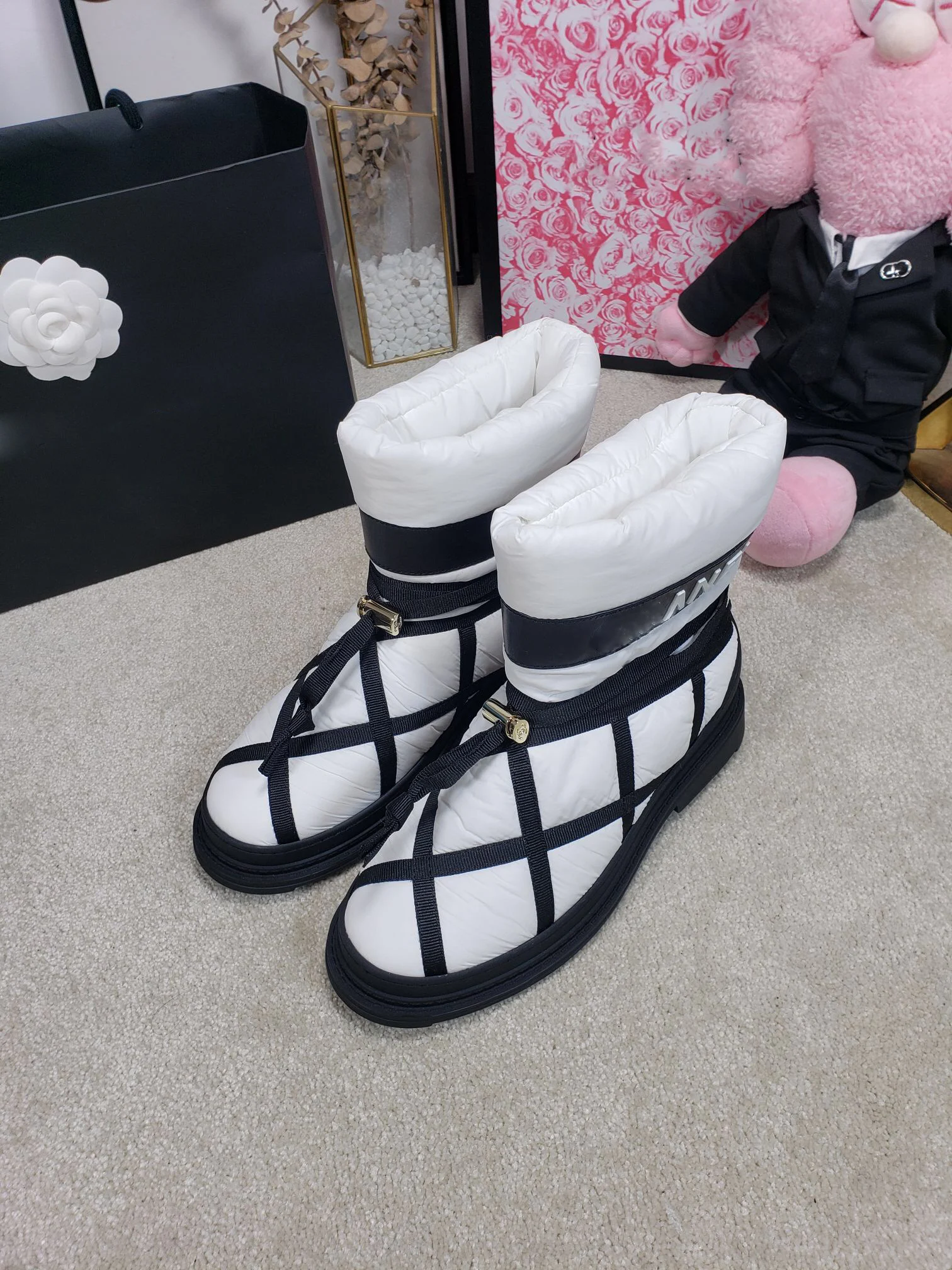 Новинка зимние ботинки с добавлением кашемира повседневные на плоской подошве в