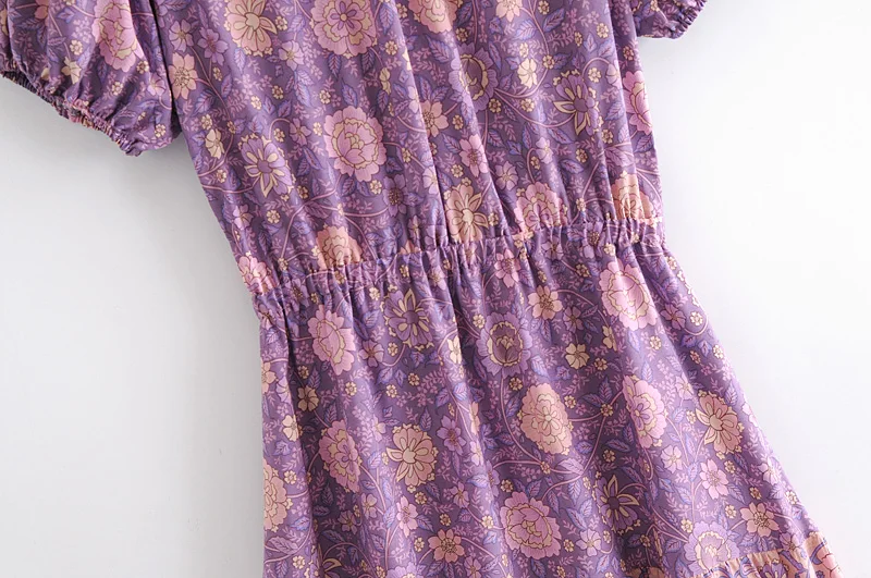 Винтажное шикарное женское фиолетовое платье с цветочным принтом коротким