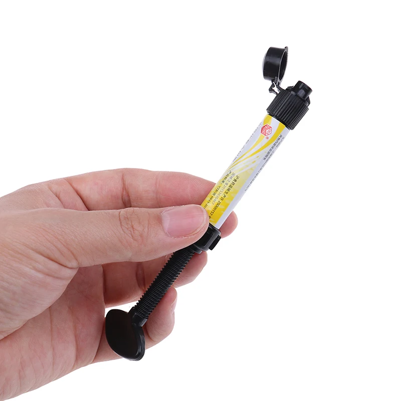 

1Pcs Hot Dental Denfil Syringe Universal Composite Light Curing Resin Shade