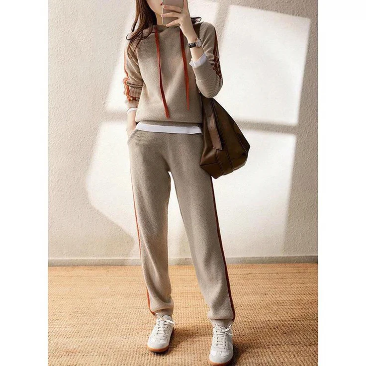 

European Station Casual Fashion Shipping Suit 2021 Early Autumn New Hooded Long Sleeve Knitted Harem Pants Two-Piece Set