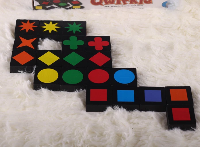 

Parent-child interactive puzzle button buckle chess game chess desktop children's chess puzzle kindergarten wooden toys