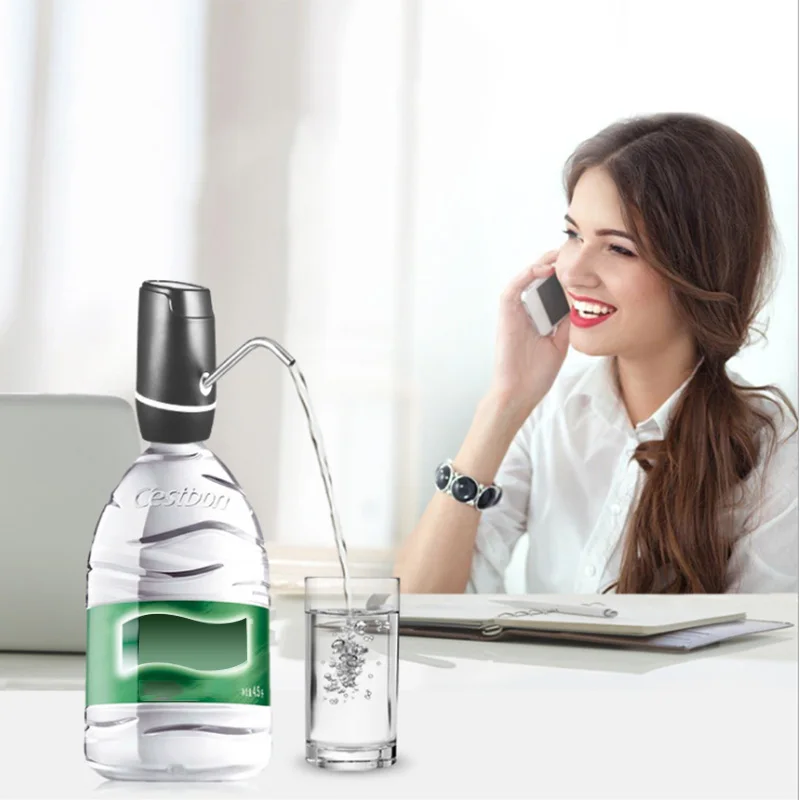 Электрический насос для воды бочки галлонного объема с автоматическим переключателем.