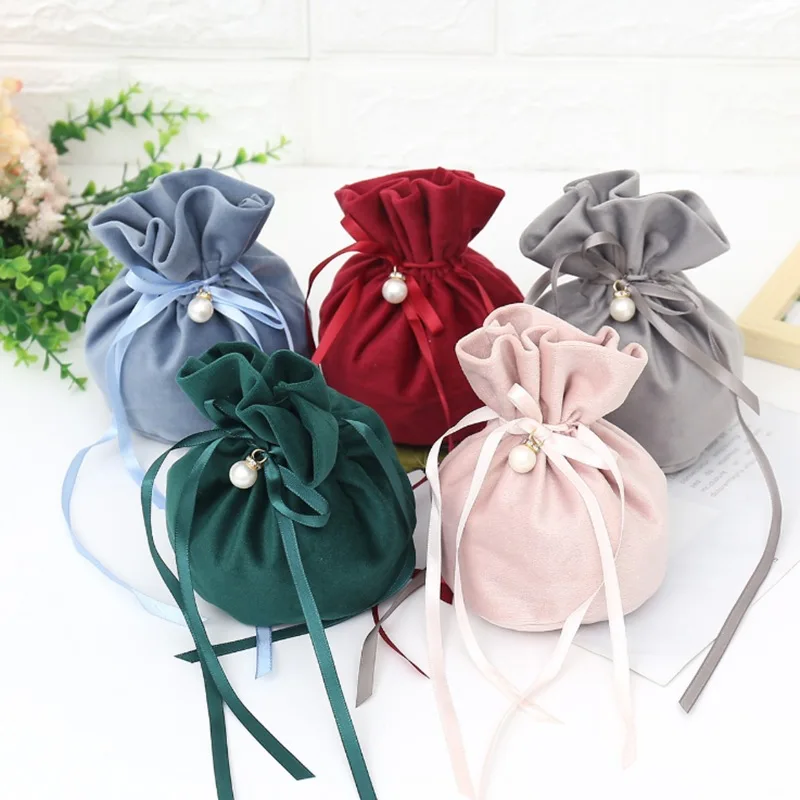 

Бархатные мешочки с жемчужинами, 2 шт., 15*14 см, розовый и красный цвета, подарочные мешочки на шнурке для конфет, ювелирных изделий, свадебных ...