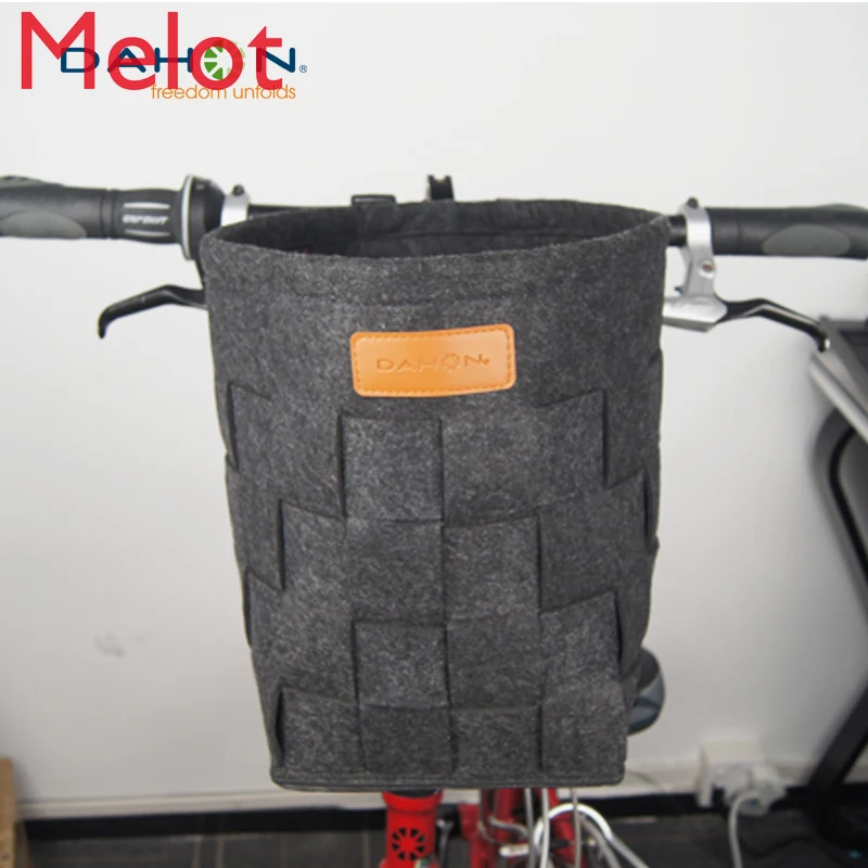 

Folding Bicycle Hand-Woven Felt Raccoon Electric Bicycle Basket Vegetable Basket