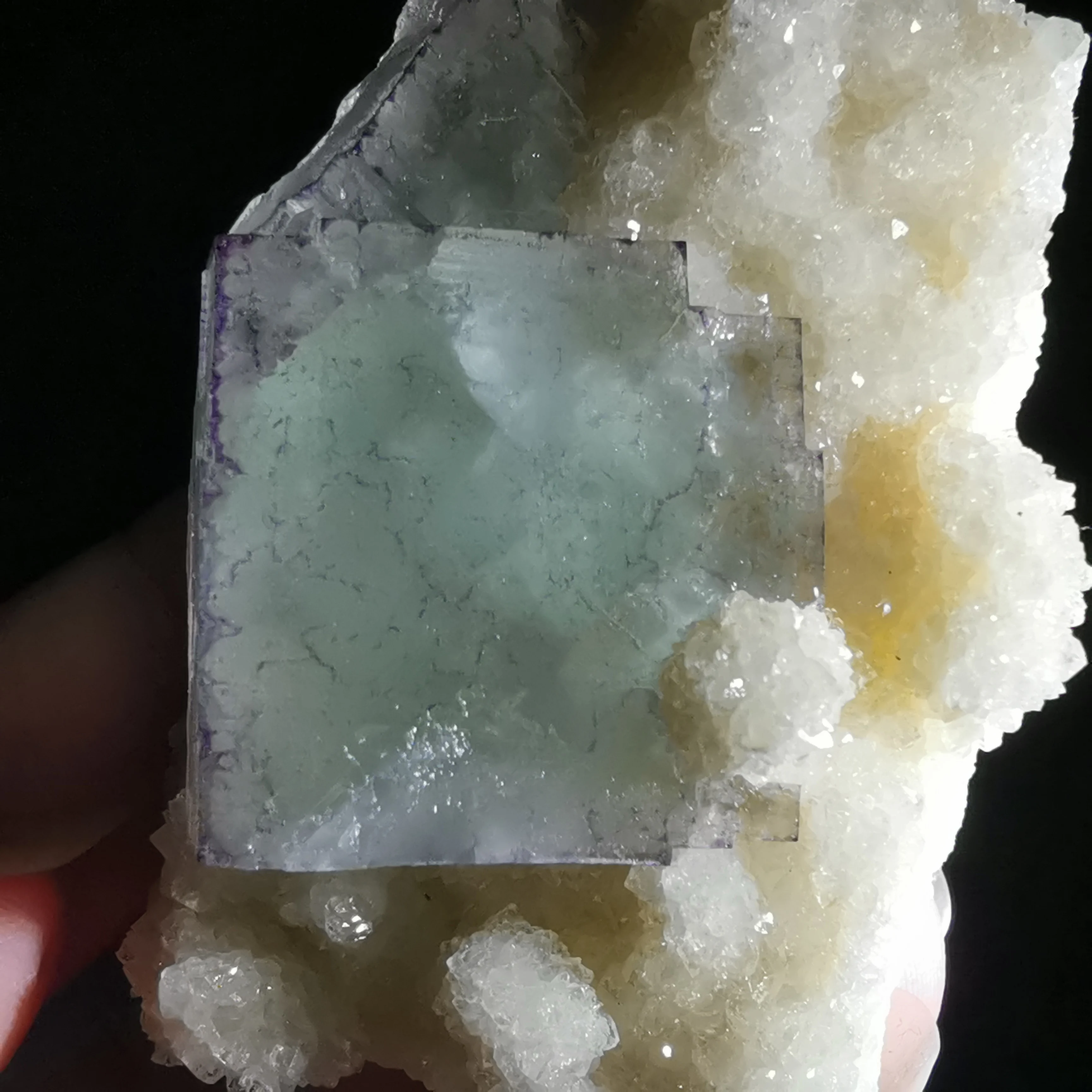 

69.8gNatural rare Shicao green fluorite quartz mineral specimen stone cluster healing home decoration teaching QUARTZ GEM