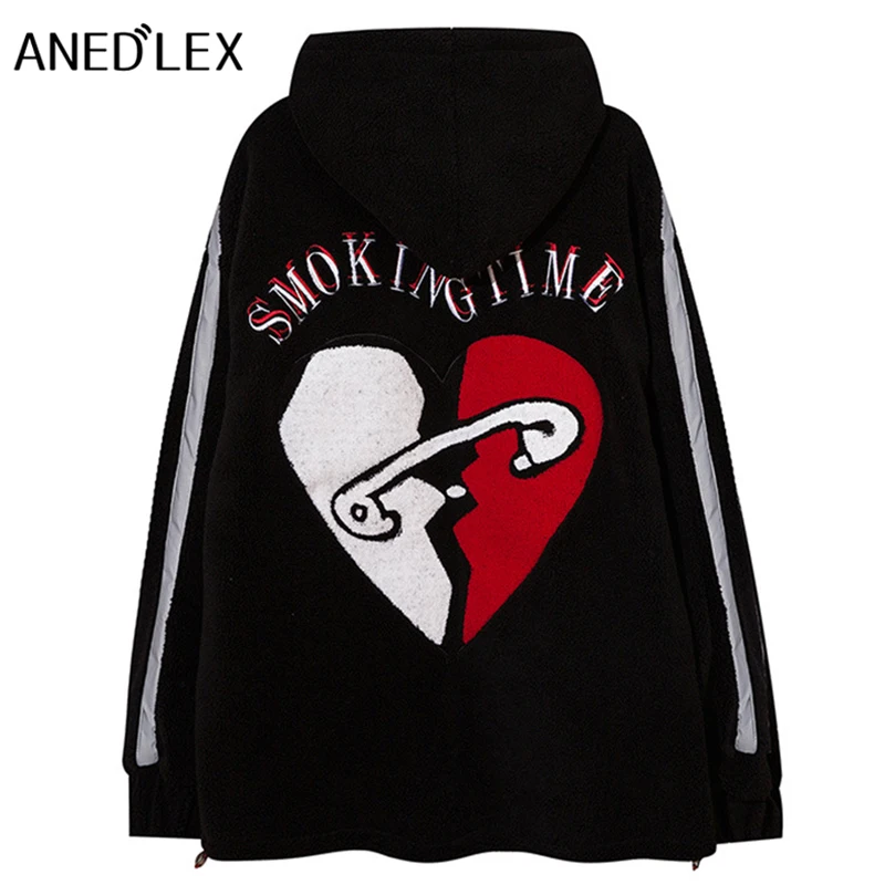 

Мужская Флисовая Куртка с вышивкой в виде сердца