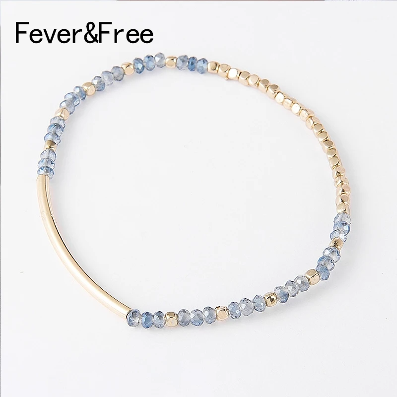 Женский изящный браслет в богемном стиле с бусинами на свадьбу День Святого