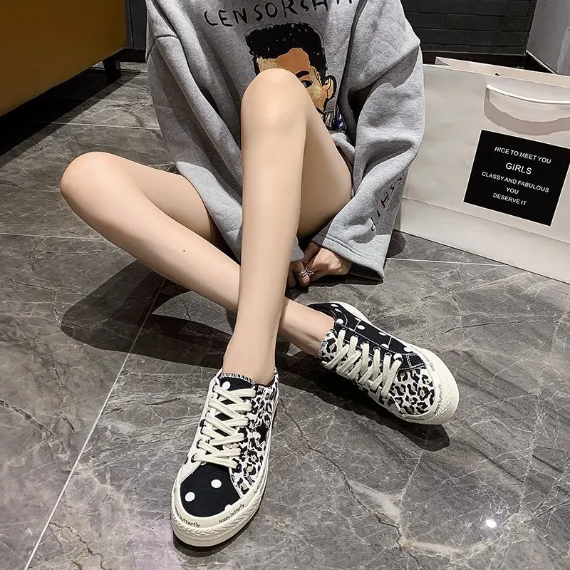 

Fashion Women Vulcanized Shoes Sneakers Ladies Lace-up Casual Shoes Breathable Pu Leopard Print Flat Sneakers Zapatos De Mujer
