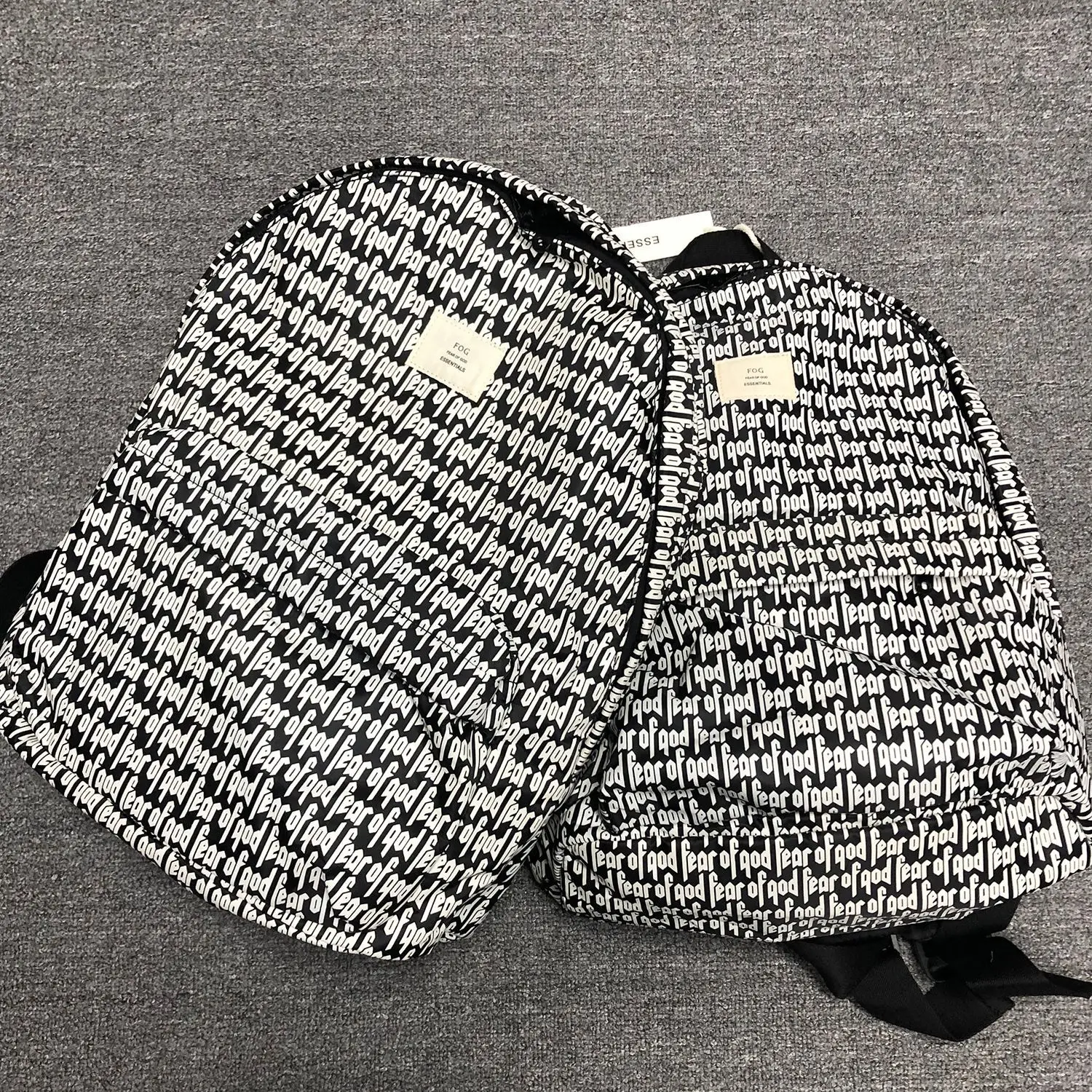 

FOG Essentials 1:1 Fog printing high-quality multifunctional backpack Meichao high street double-line schoolbag backpack