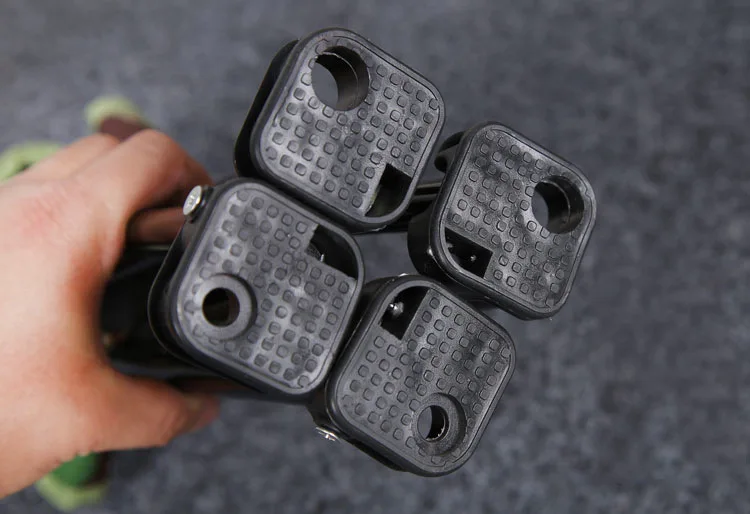 

2020 DAIWA New Outdoor Travel Fishing Camping Picnic Beach Stool Camouflage Canvas High Grade Portable Folding Chair