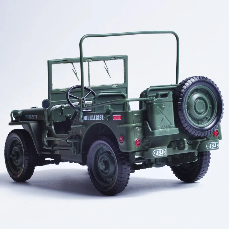 

The langkawi simulation model of military tactics jeep alloy car 1:18 taxi children toy car collection furnishing articles