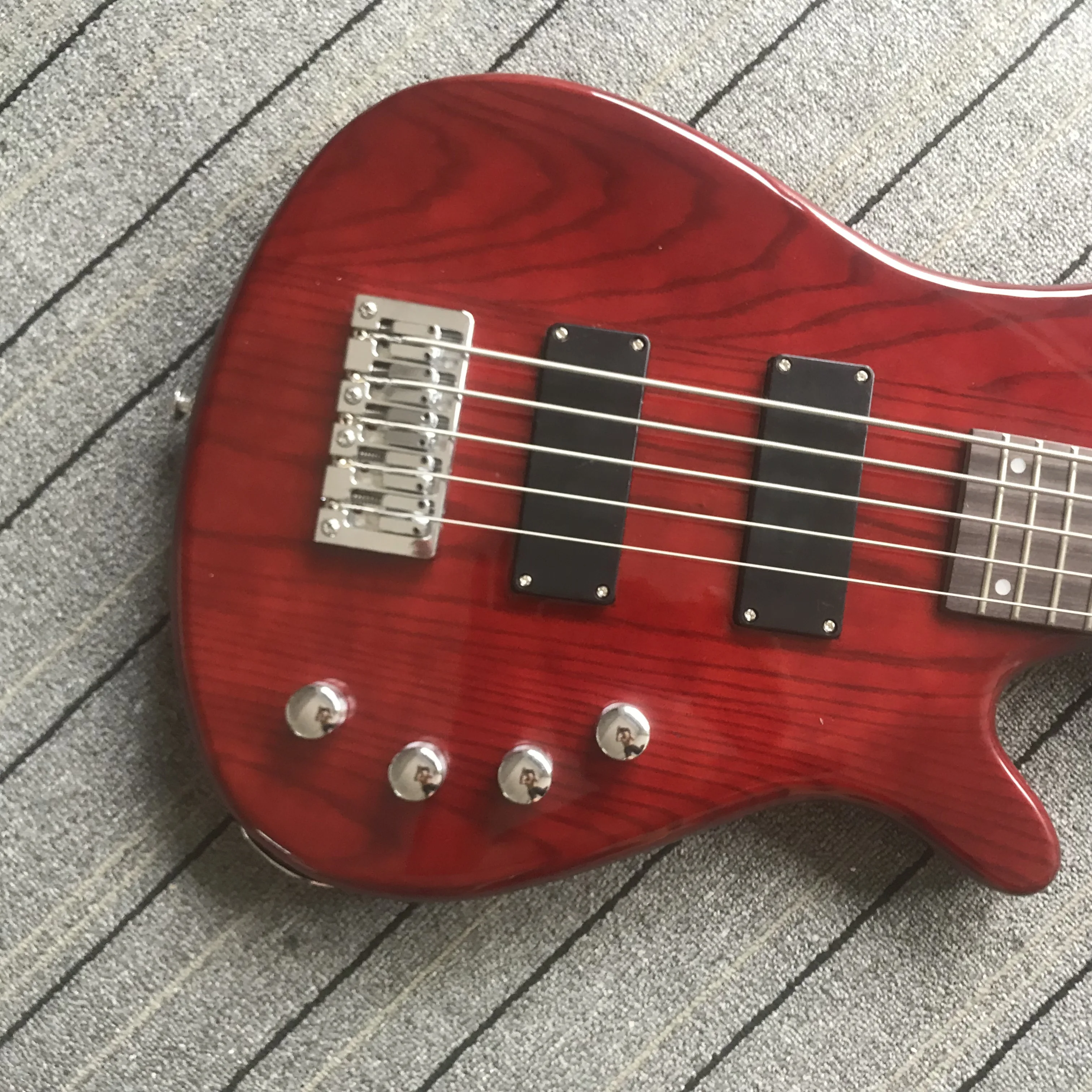 Китайская гитара Красный бас с 5 струнами Бесплатная доставка | Спорт и