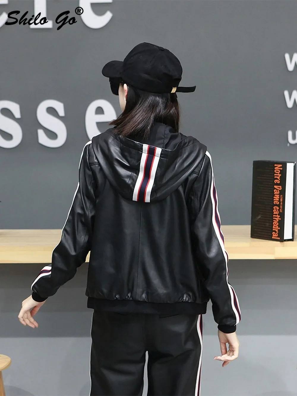 

Hooded Striped Line Sleeves Zip Black Jacket Women Winter Casual Solid Genuine Leather Coat High Street Sheepskin Outwear Female