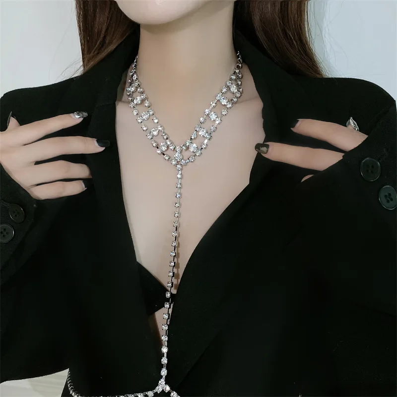 

Minar Luxury Hollow Bling Bling Rhinestones Pendant Necklace for Women Metallic Long Tassel Chains Necklaces Night Club Jewelry