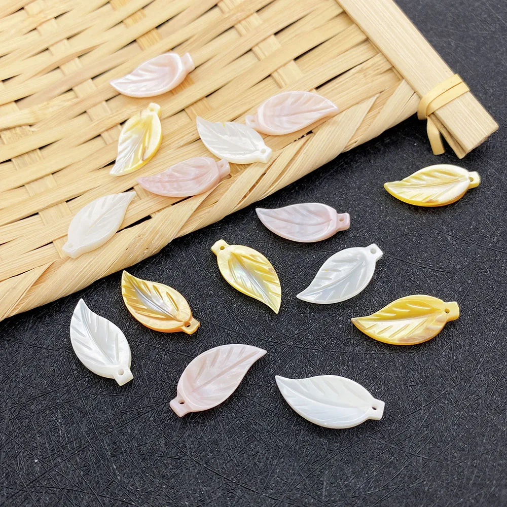 

1 Piece/pack of Natural Shell Necklace Pendant Leaf-shaped Necklace Pendant for DIY Bracelet Earrings Jewelry Making Accessories