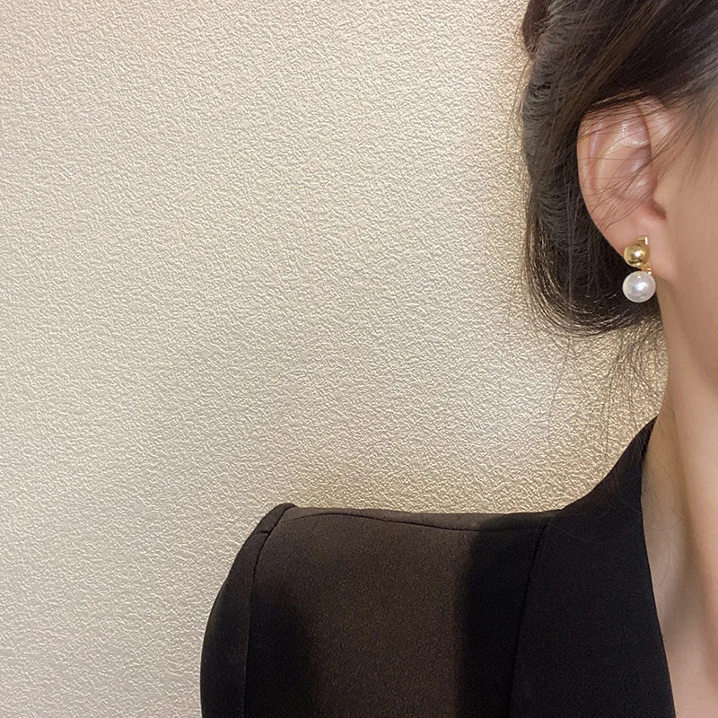 

Metal Pearl 2021 Vintage at a Loss Earring for Women Girls European Bridal Wedding